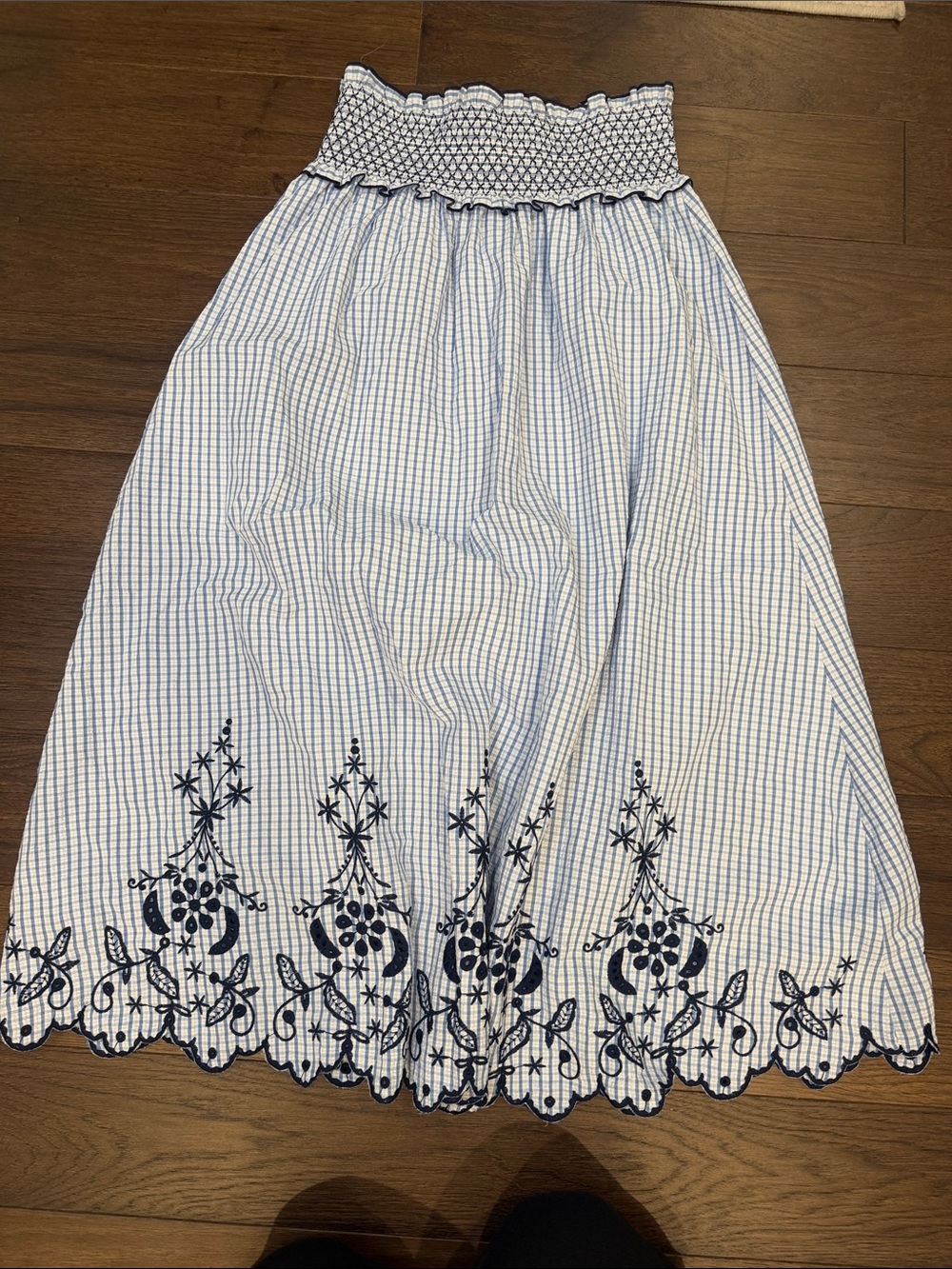 Zara Blue and White Embroidered Smocked Midi Skirt Medium NWT - Picture 8 of 9